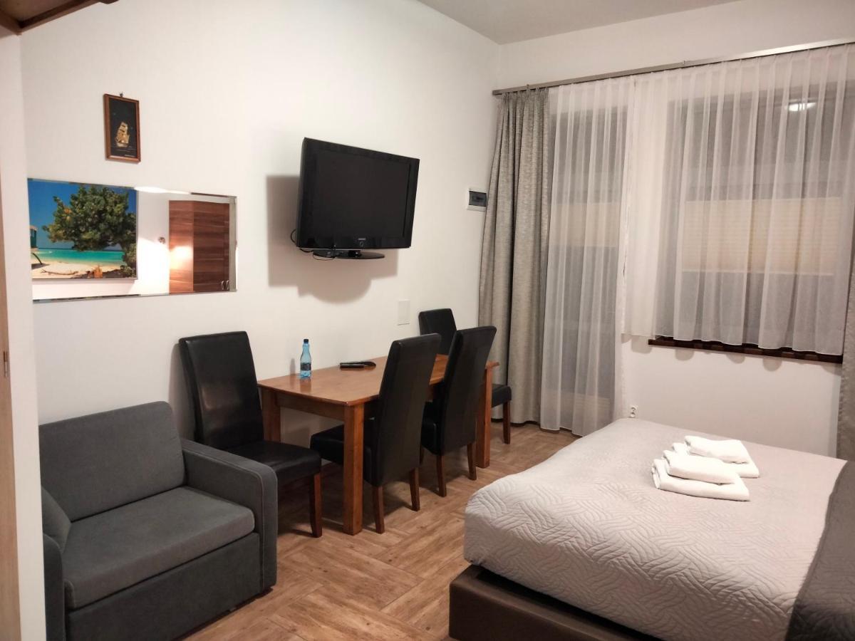 Apartamenty Plazowa 11 달로브코 외부 사진